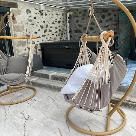 Le Cabistou Casa vacanze Saint-Saturnin (Cantal)